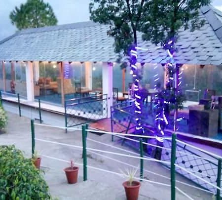 Astrevue Resort 兰斯顿 外观 照片